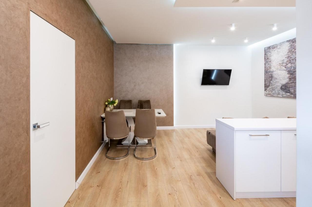 Apartament Балабана 6 Lwów Zewnętrze zdjęcie